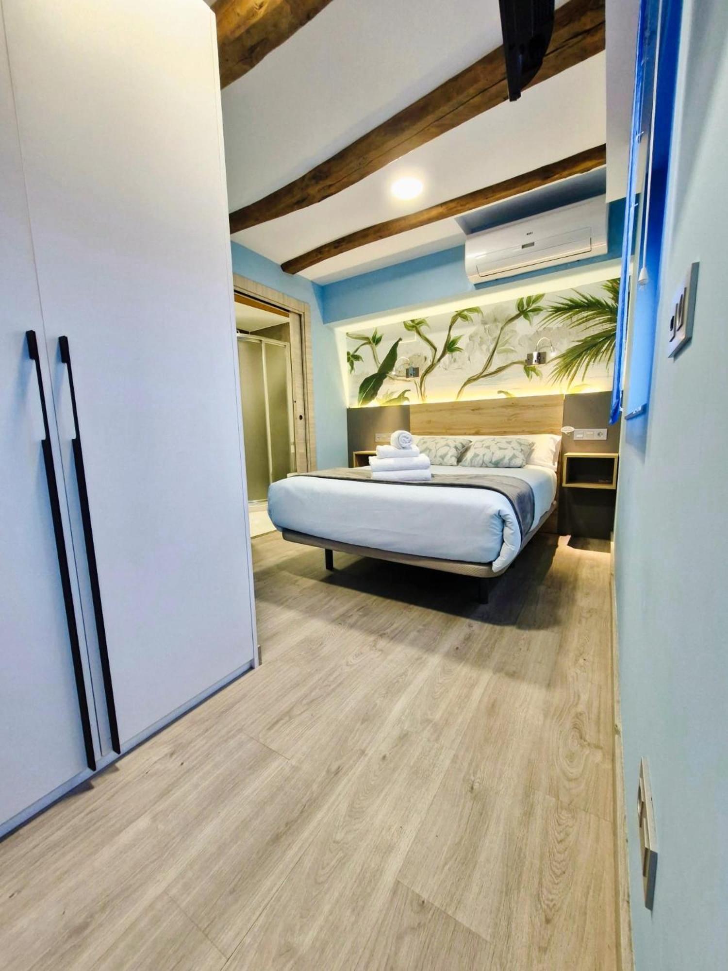 Feeling Home - Suites&Rooms Леон Экстерьер фото